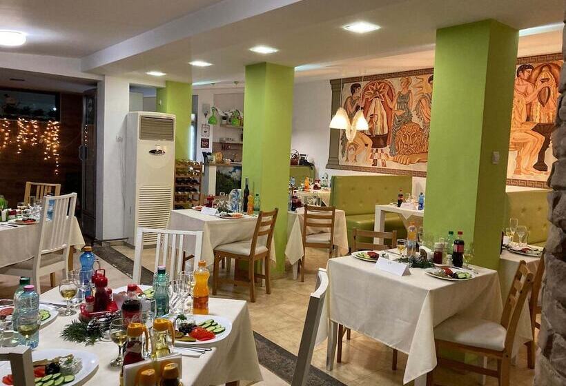 בית מלון כפרי Green Hisarya Family