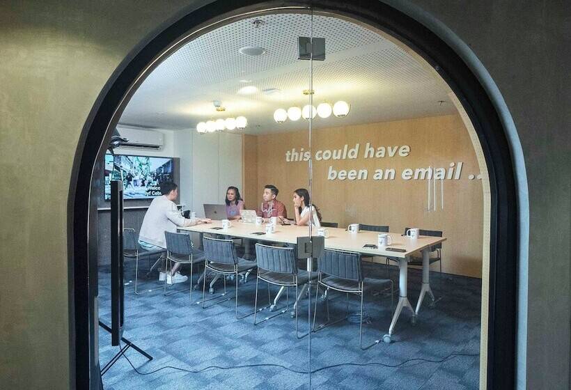 ホテル Lyf Cebu City