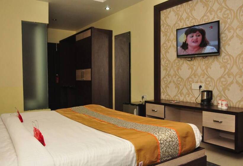 هتل Mm Yellowuds By Oyo Rooms