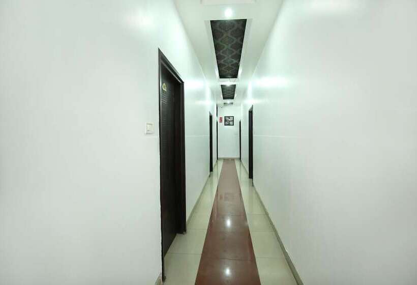 هتل Mm Yellowuds By Oyo Rooms