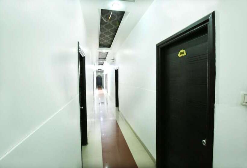 هتل Mm Yellowuds By Oyo Rooms