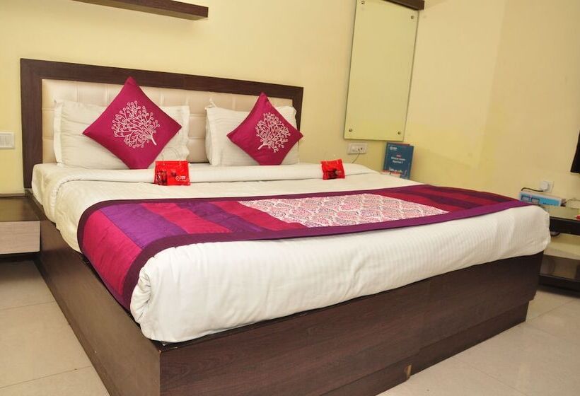 هتل Mm Yellowuds By Oyo Rooms