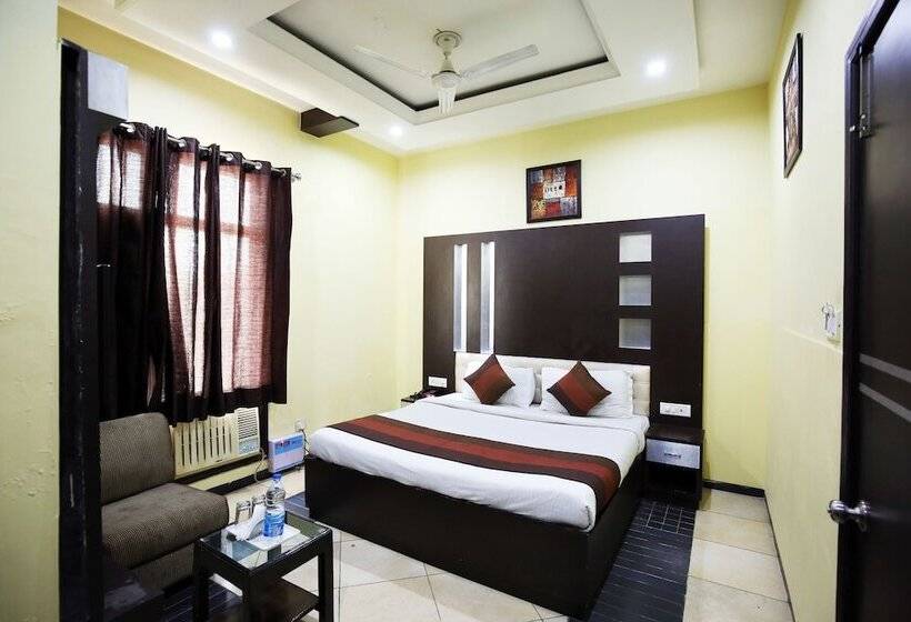 هتل Mm Yellowuds By Oyo Rooms