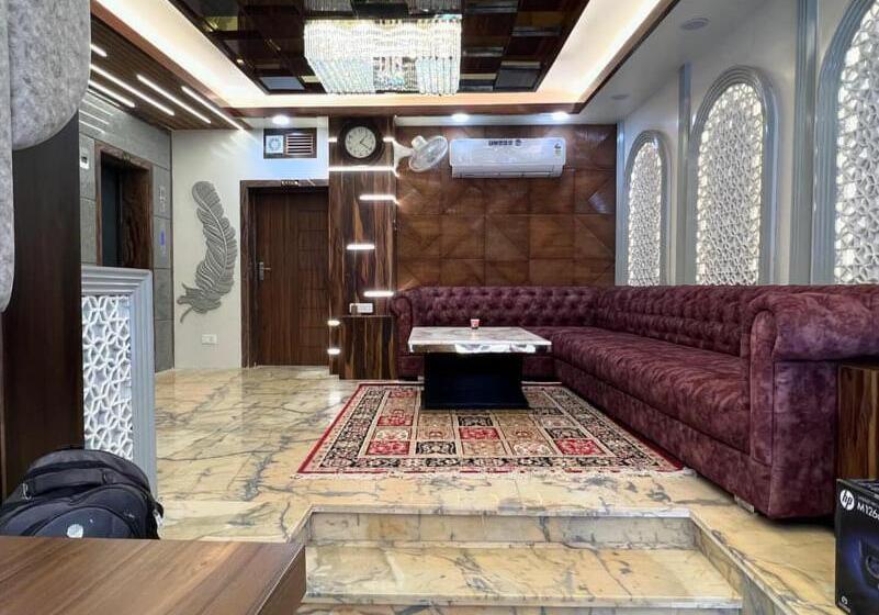 Hotel Mohammedi 1 Min Distance From Dargah Sharif