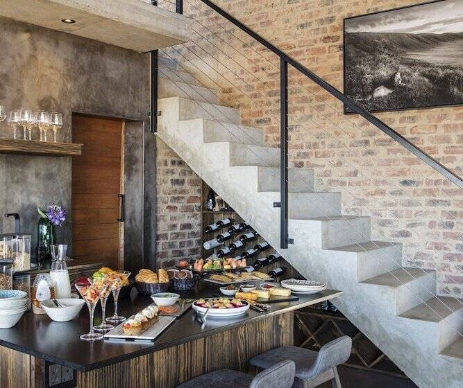 Otel Nako Safari Lodge