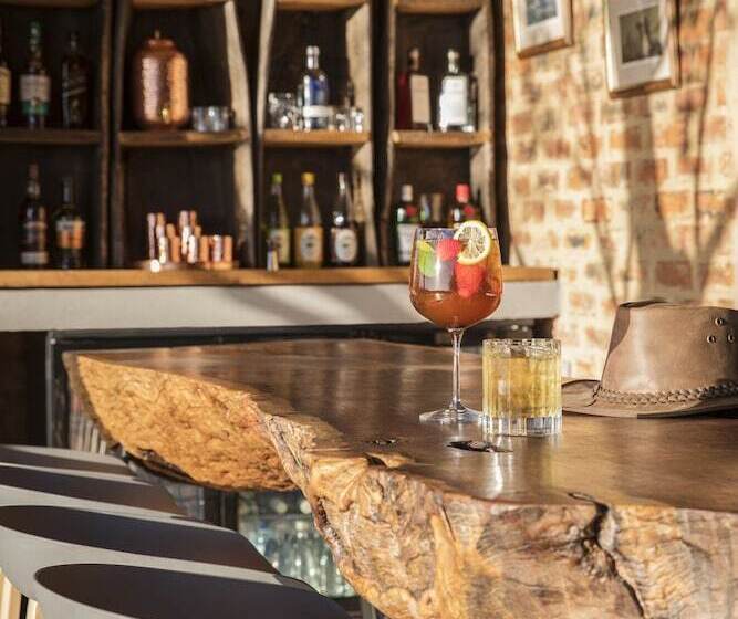 Otel Nako Safari Lodge