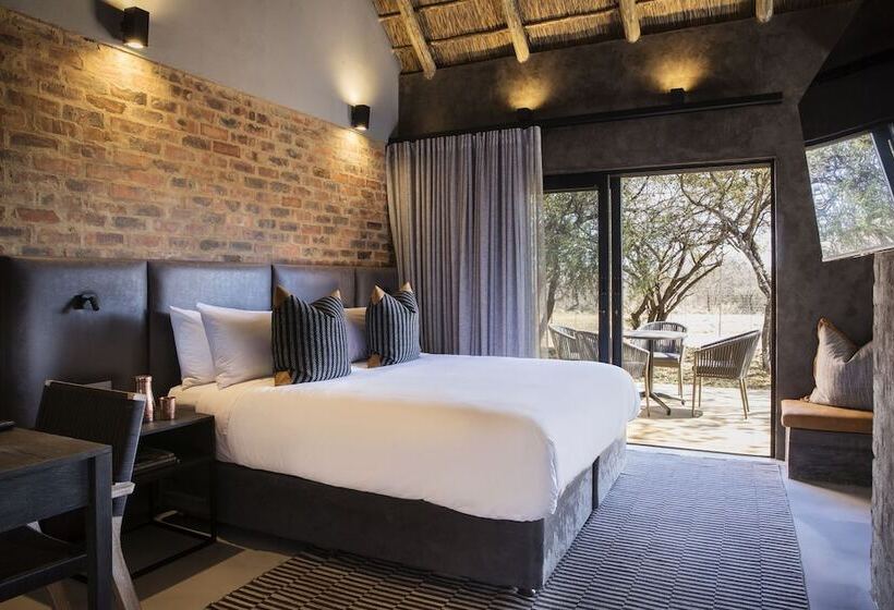 Otel Nako Safari Lodge