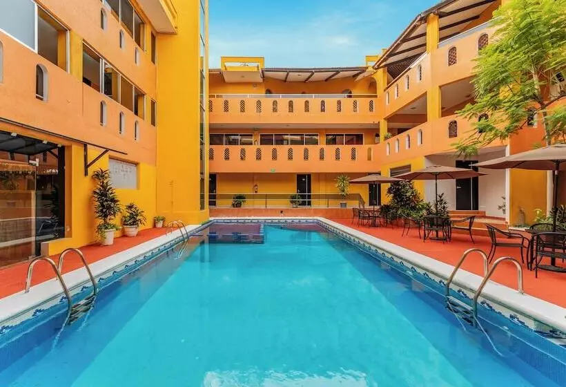 ホテル Plaza Mirador Ciudad Del Carmen