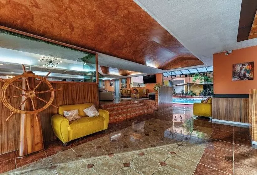 ホテル Plaza Mirador Ciudad Del Carmen