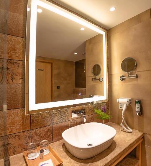 호텔 Presidium Sarovar Premiere Dalhousie