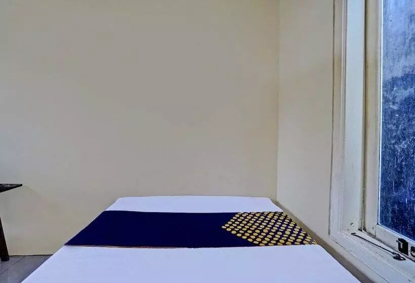 ホテル Spot On 92799 Tanjung Indah Homestay Syariah