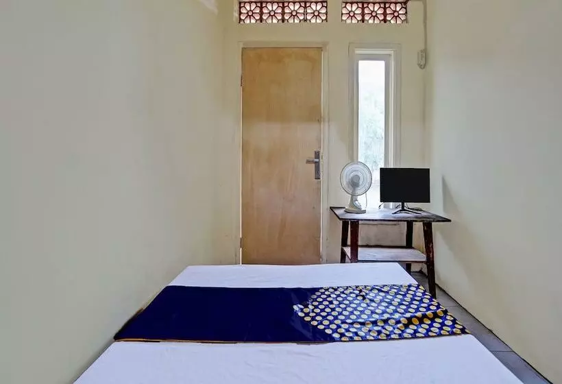 ホテル Spot On 92799 Tanjung Indah Homestay Syariah