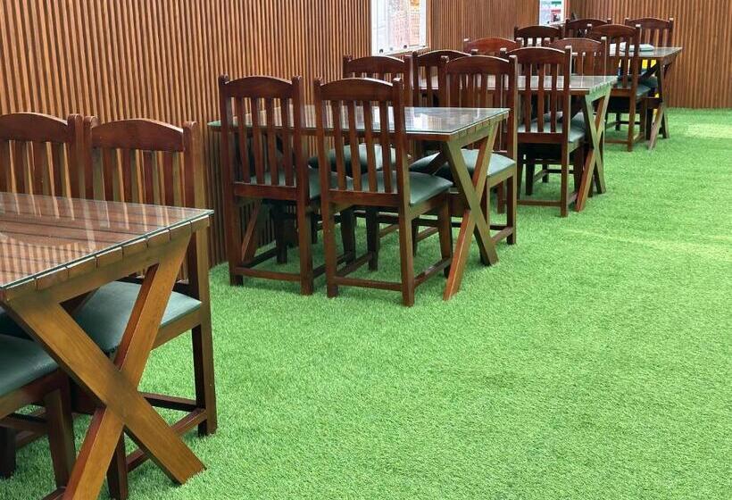 Hotel The Heritage Safina Group Of Houseboats