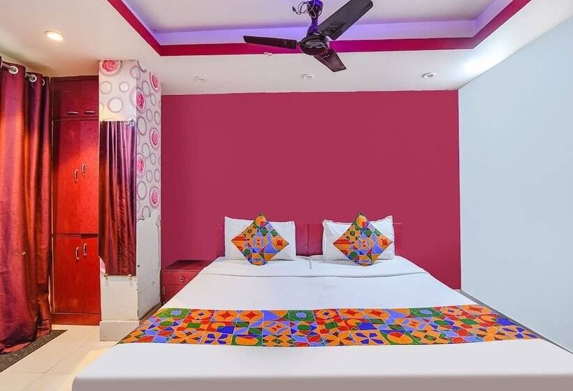 Отель Fabexpress Trivedi International