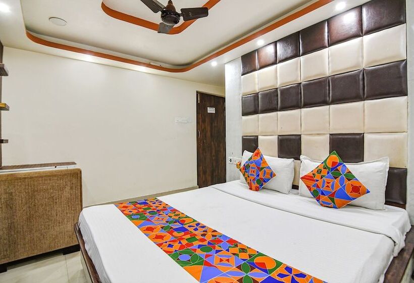 Отель Fabexpress Trivedi International