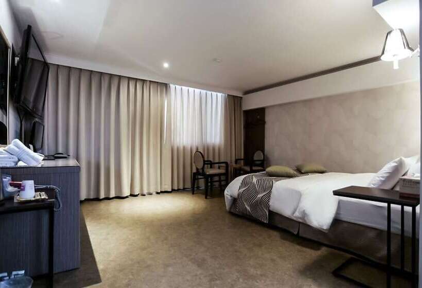 מוטל Yeoju Reverse