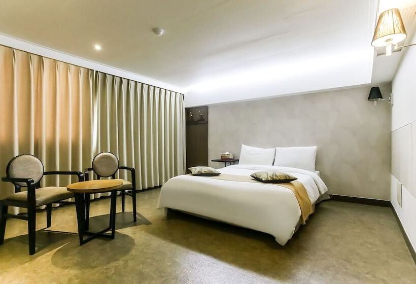 מוטל Yeoju Reverse