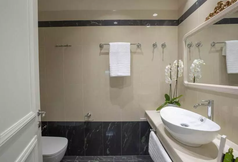 Majatalo Vk Luxury Suites   Private Parking   Adults Only