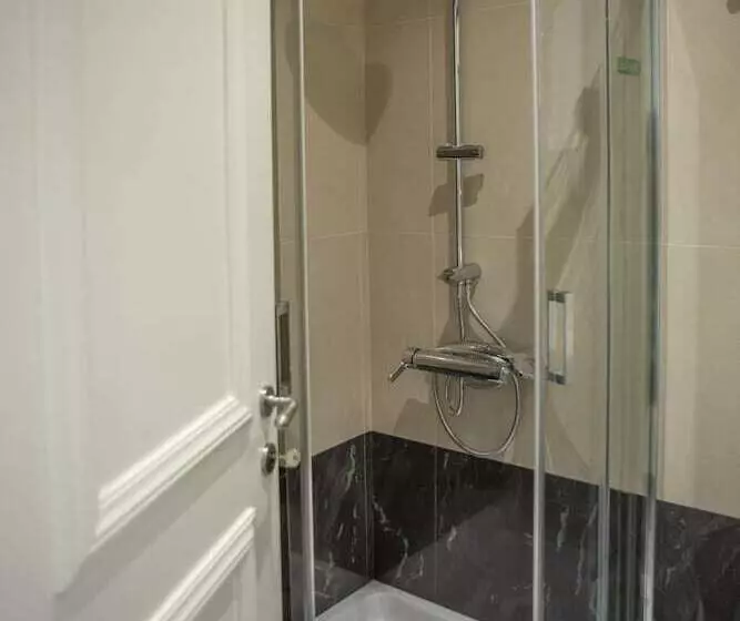 Majatalo Vk Luxury Suites   Private Parking   Adults Only