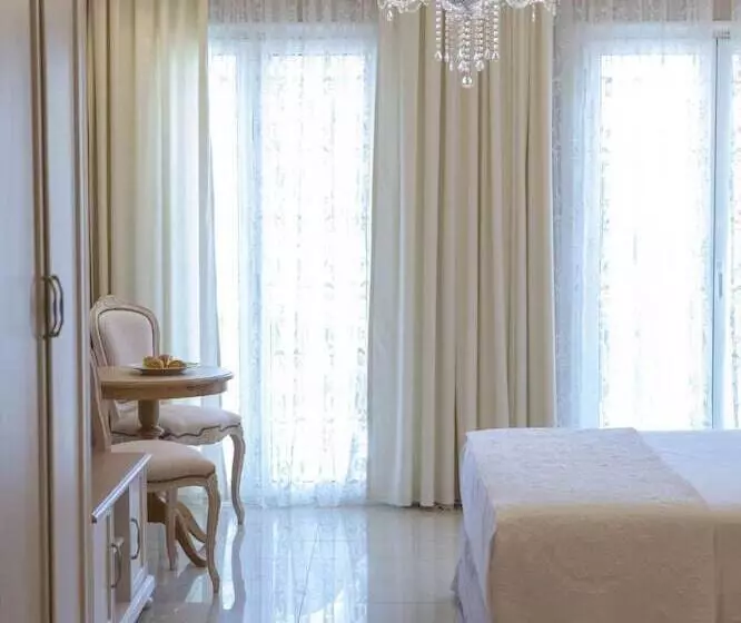Majatalo Vk Luxury Suites   Private Parking   Adults Only