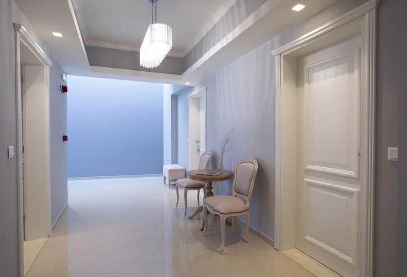 펜션 Vk Luxury Suites   Private Parking   Adults Only