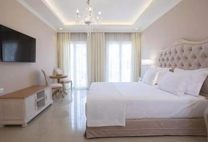 Majatalo Vk Luxury Suites   Private Parking   Adults Only