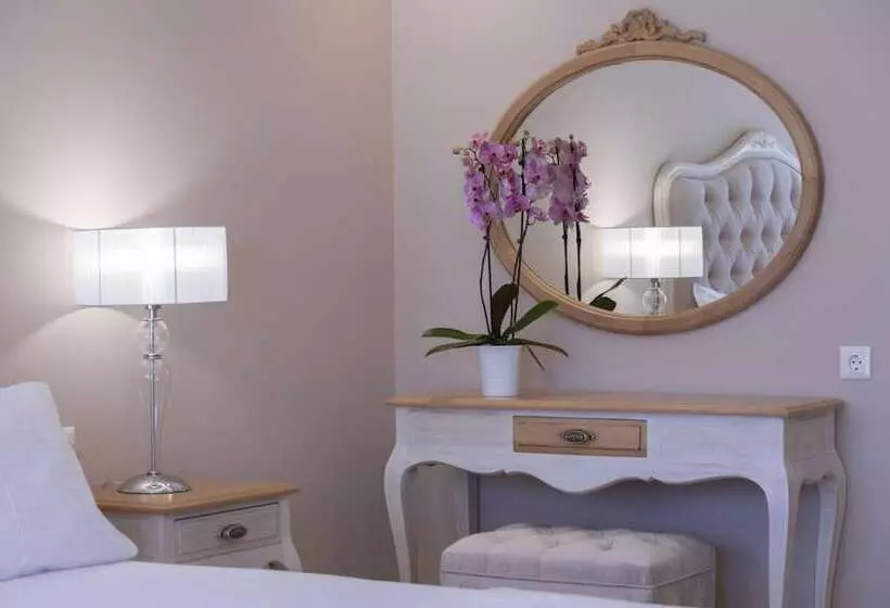 Majatalo Vk Luxury Suites   Private Parking   Adults Only