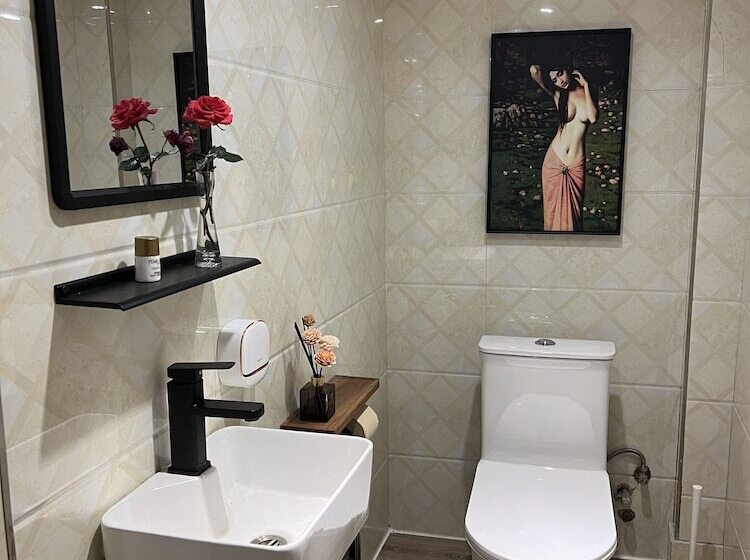 膳宿费 Wesley Rosegarden Lushan