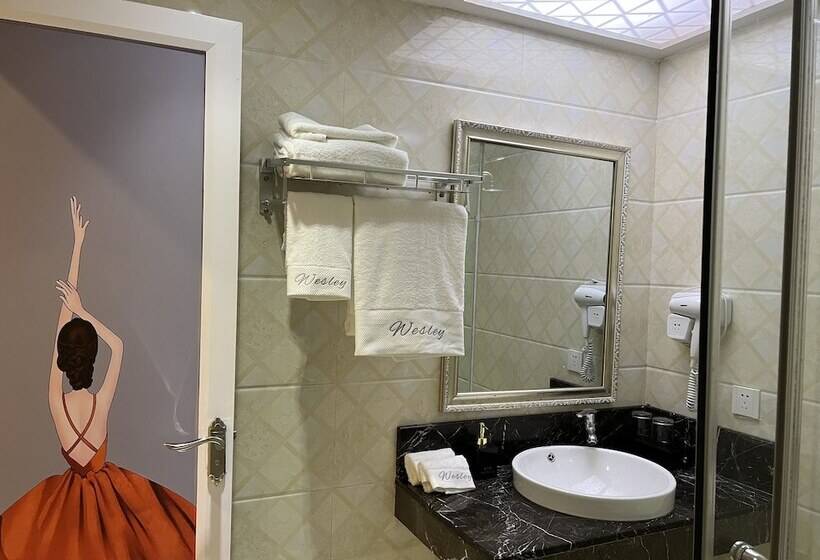 膳宿费 Wesley Rosegarden Lushan