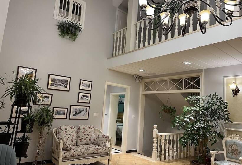 膳宿费 Wesley Rosegarden Lushan