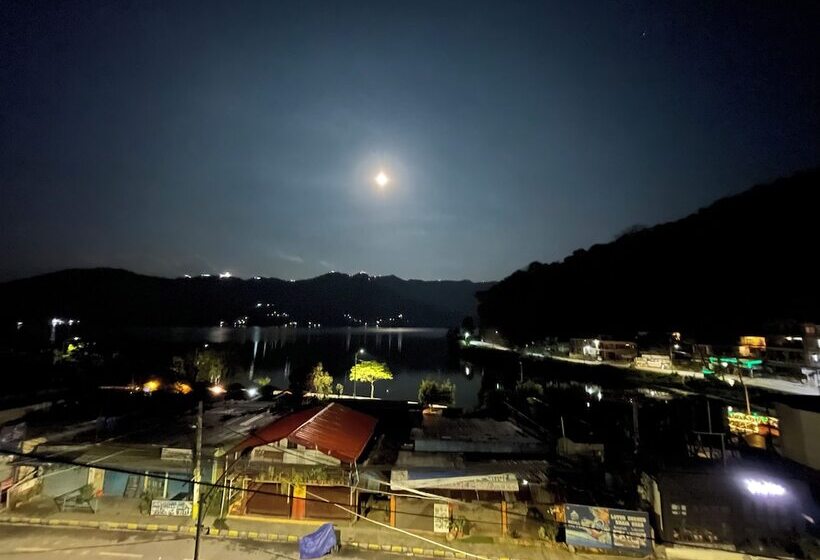 پانسیون Yuriko Guest House