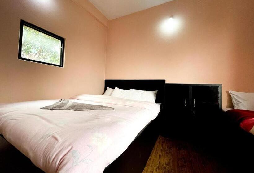 پانسیون Yuriko Guest House