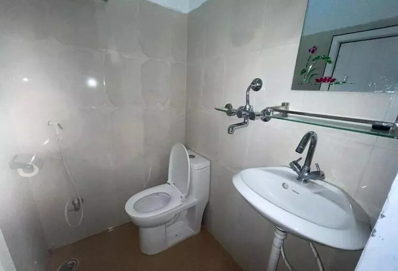 پانسیون Yuriko Guest House