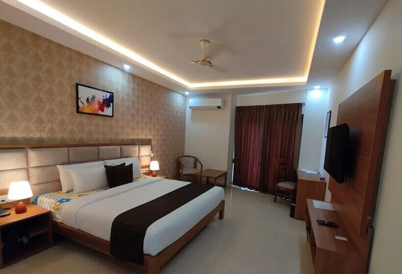 استراحتگاه Malnad Shire