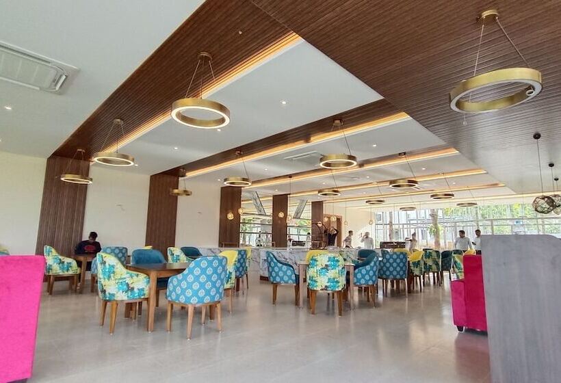 استراحتگاه Malnad Shire