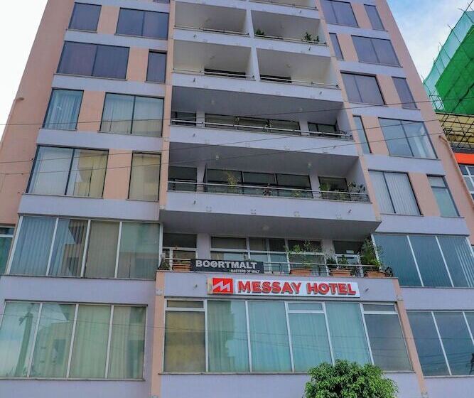 تختخواب و صبحانه Messay