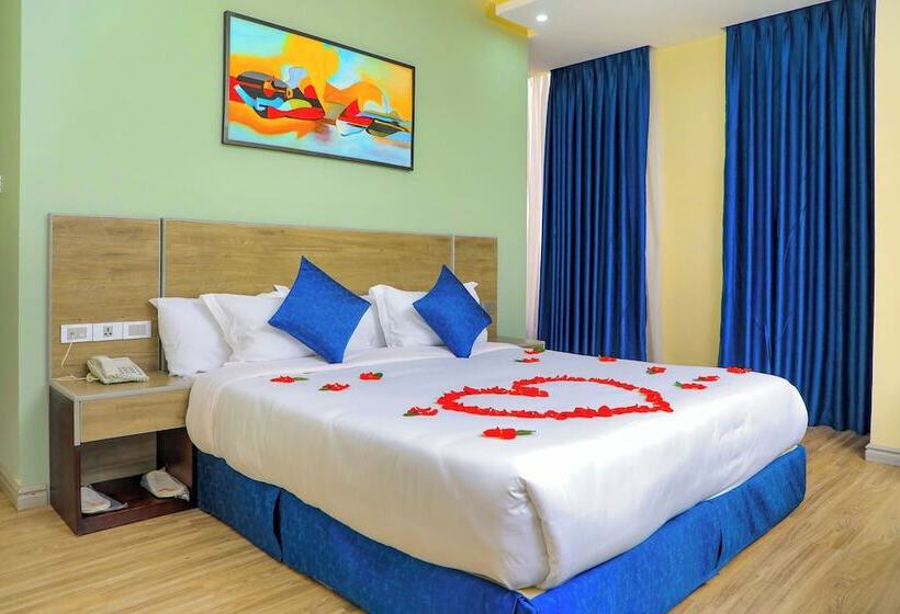 تختخواب و صبحانه Messay