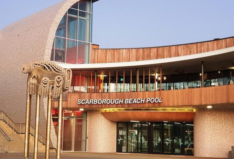 Coastal Oceanview 2bedrm 2bath Pool & Slide!