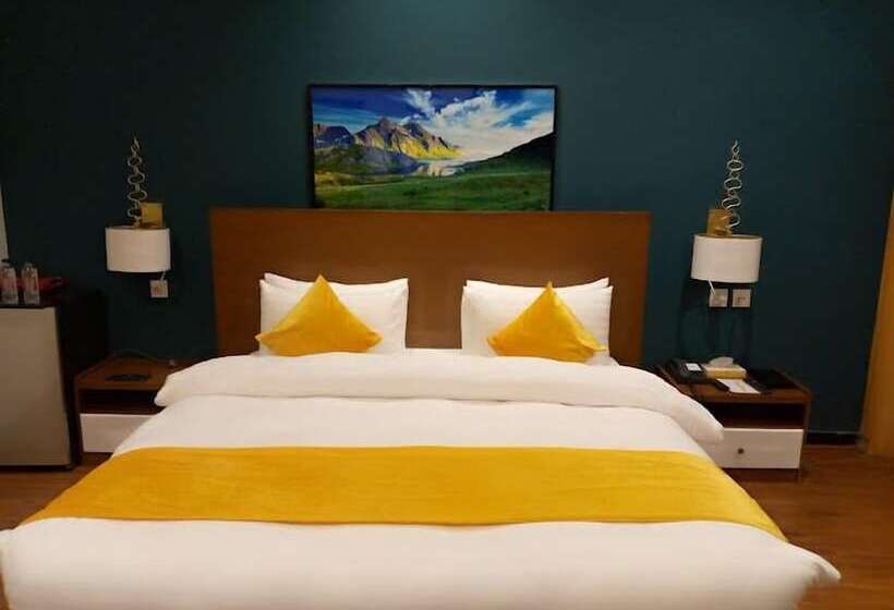 Destination Hotel Thandiani