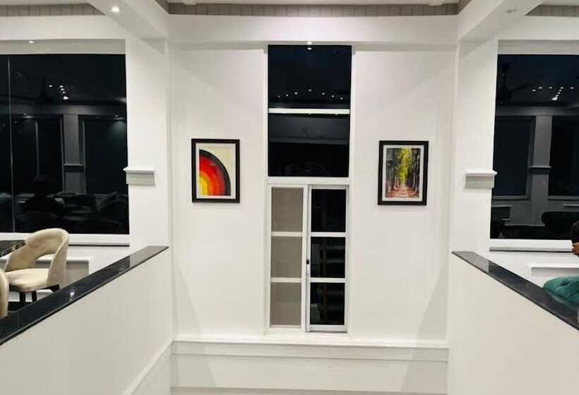 Destination Hotel Thandiani