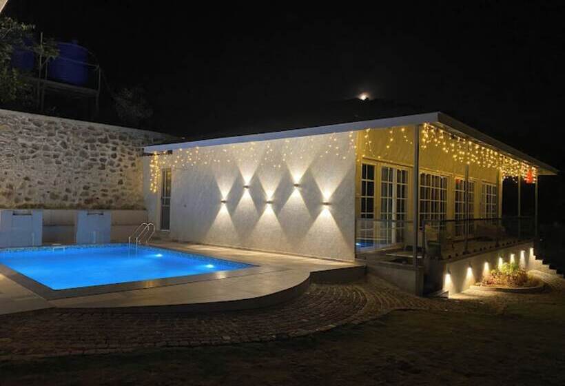 Hotel Jumbo Paradise