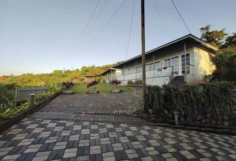 Hotelli Jumbo Paradise