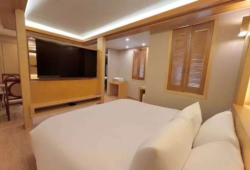 Hotelli Sokcho Mir