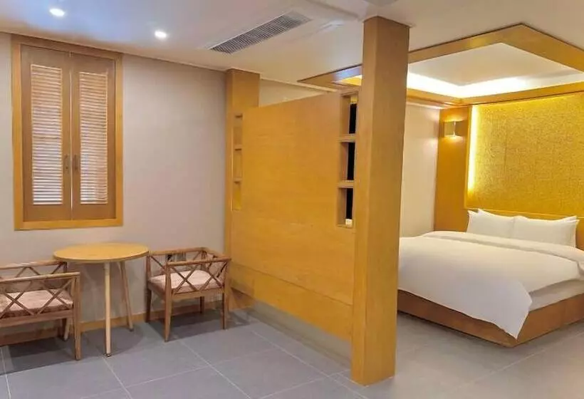 Hotelli Sokcho Mir