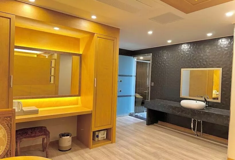 Hotelli Sokcho Mir