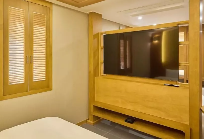 Hotelli Sokcho Mir