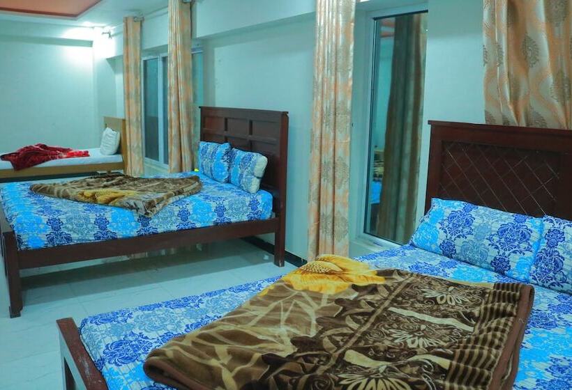 هتل Snow Land Murree