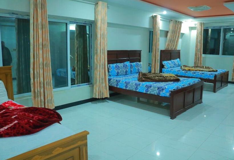 هتل Snow Land Murree