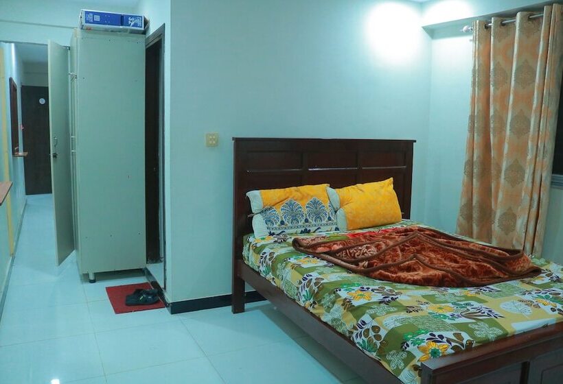 هتل Snow Land Murree