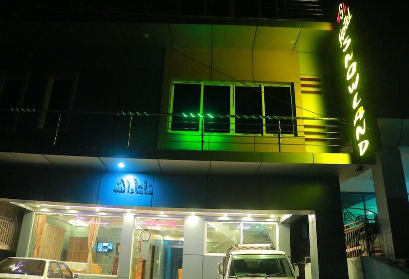 هتل Snow Land Murree